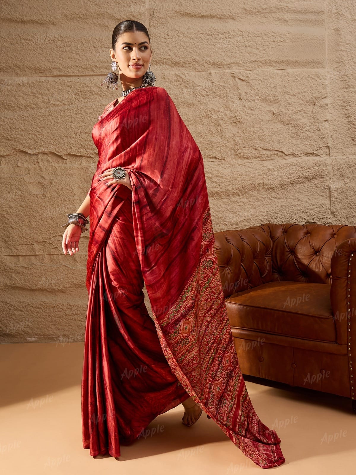 Designer Red Silk Saree with Traditional Printed Pallu – Elegant Wedding & Party Wear Collection